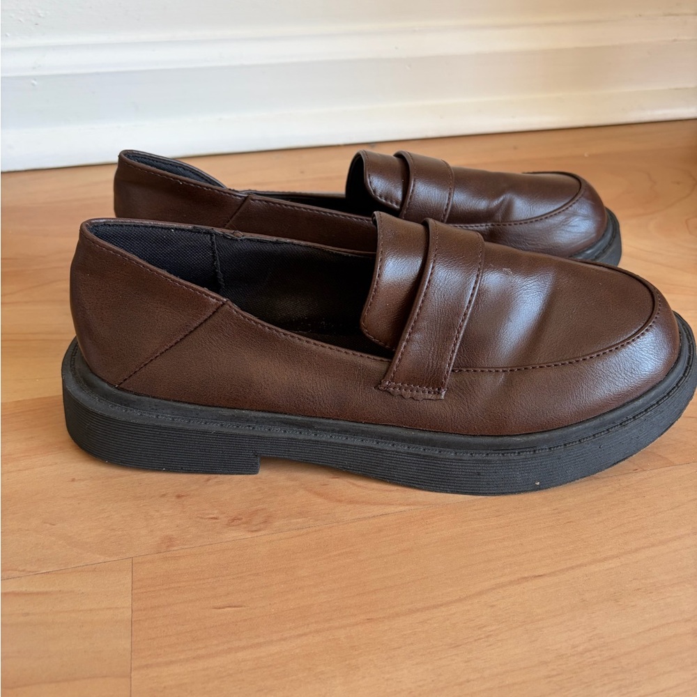 Women’s Brown Leather Slip-On Loafers - Picture 2 of 5